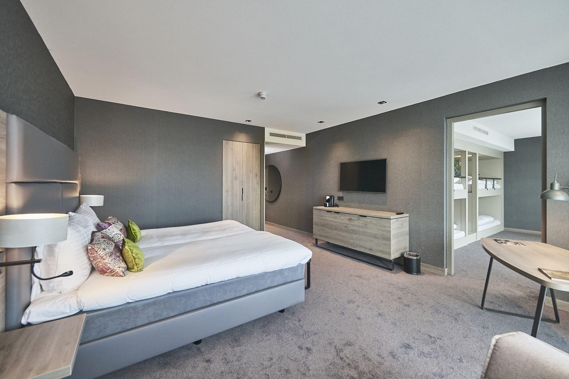 Hotel Der Valk 4*