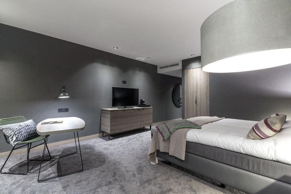 Hotel Der Valk 4*